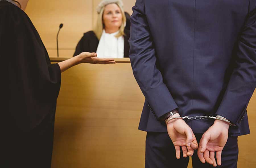 وکیل تعزیرات حکومتی در کرج